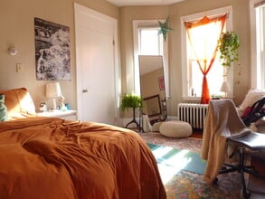 1564 Tremont St, Unit 4br1ba in Boston, MA - Foto de edificio - Building Photo