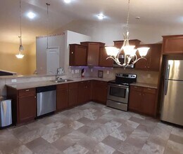 6271 Greenview Dr in Zeeland, MI - Building Photo - Building Photo