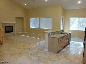 10467 Brown Wolf St in Las Vegas, NV - Building Photo - Building Photo