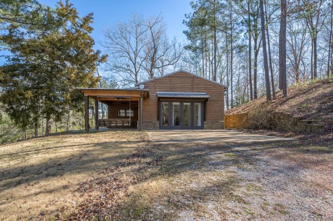 13501 Crimson Valley Rd in Cottondale, AL - Building Photo - Building Photo