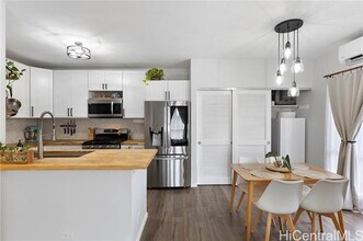 91-490-490 Puamaeole St in Ewa Beach, HI - Building Photo - Building Photo