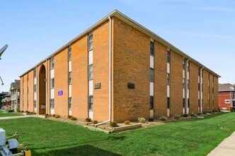 100 Chittenden Ave in Columbus, OH - Building Photo - Building Photo