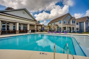 Basswood Landing Apartments in Savannah, GA - Building Photo