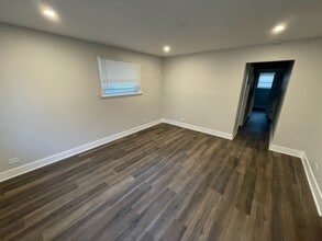 14724 Dobson Ave in Dolton, IL - Building Photo - Building Photo
