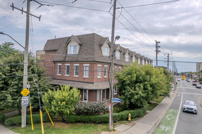 453 Royal York Rd in Toronto, ON - Building Photo - Primary Photo