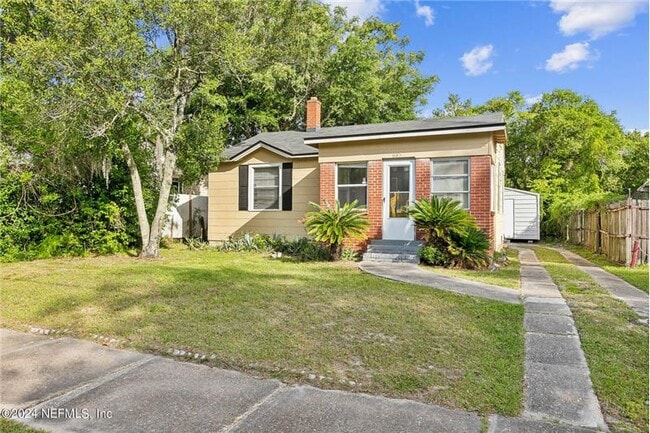 property at 665 Chestnut Dr