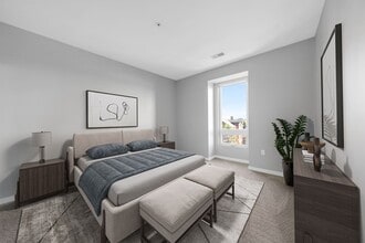 Waters Edge Apartments of Harbortown in Detroit, MI - Foto de edificio - Building Photo