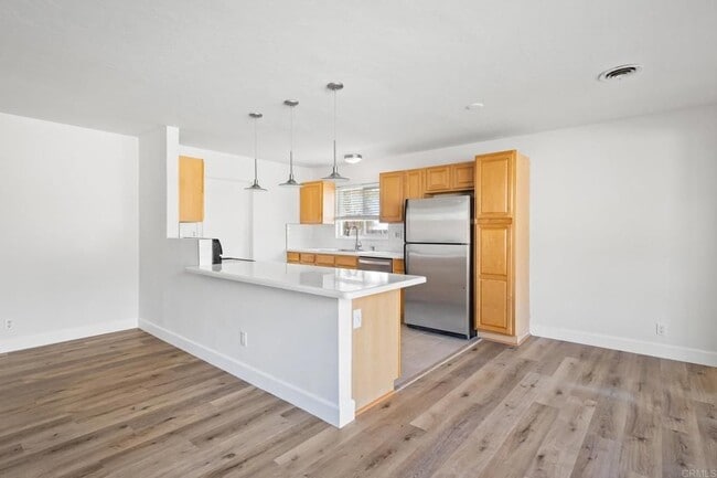 2460 Sarbonne Dr in Oceanside, CA - Building Photo - Building Photo