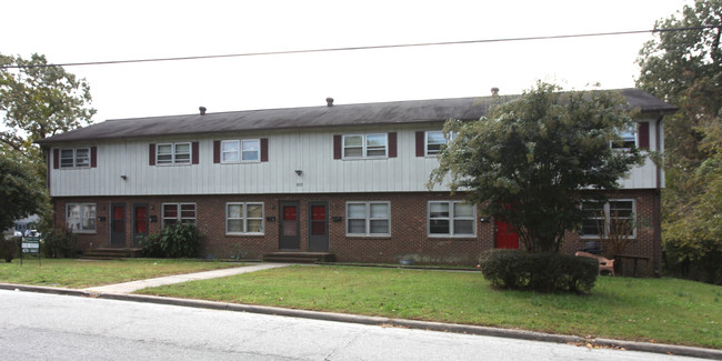 605 Culbreth Ave in Thomasville, NC - Foto de edificio - Building Photo