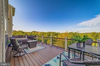 20637 Erskine Terrace in Ashburn, VA - Building Photo - Building Photo