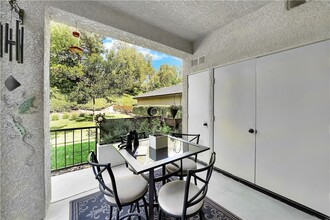 27 Chaumont Cir in Lake Forest, CA - Building Photo - Building Photo