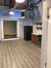 464 Pratt Street Ext, Unit 303 in Meriden, CT - Foto de edificio - Building Photo