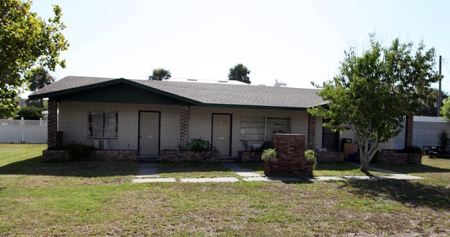 307 9th Ave S in Jacksonville Beach, FL - Building Photo - Building Photo