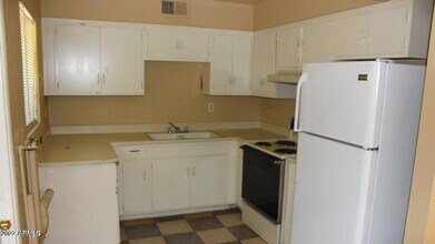 26 W 6th Pl-Unit -2 in Mesa, AZ - Building Photo - Building Photo
