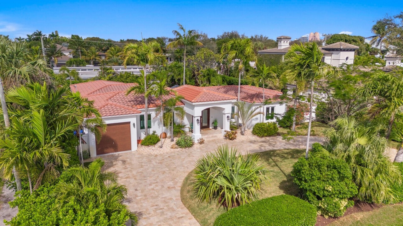 2317 NE 12th St in Fort Lauderdale, FL - Building Photo