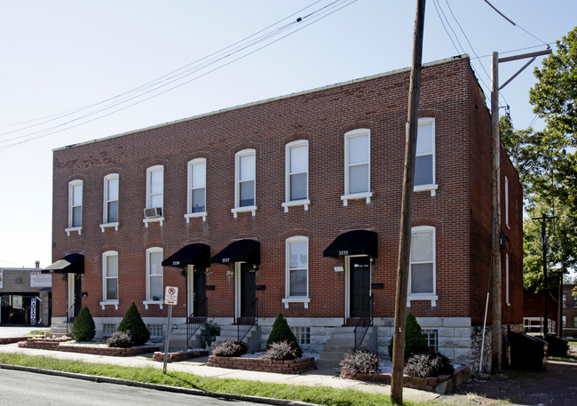 3541-3545 Salena St in St. Louis, MO - Foto de edificio - Building Photo