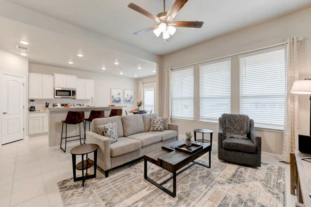 737 Oxford Ln in Troy, TX - Building Photo