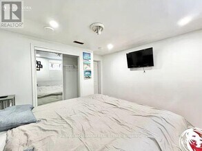 66 Overlord Crescent in Toronto, ON - Building Photo - Building Photo