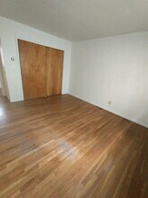 37 Grant St, Unit apt3 in Fairview, NJ - Building Photo - Building Photo