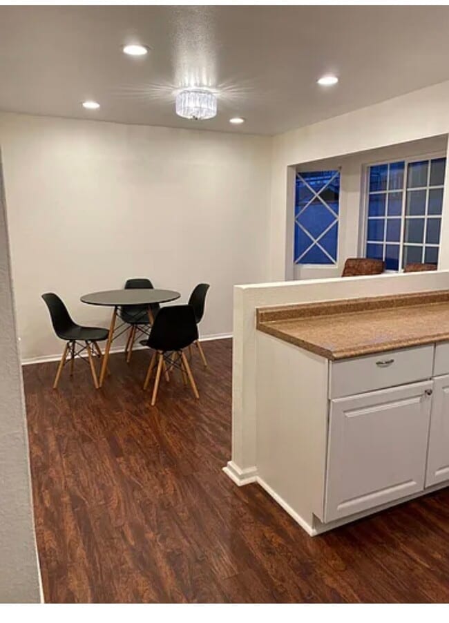 75 Bishop St in Chula Vista, CA - Building Photo - Building Photo