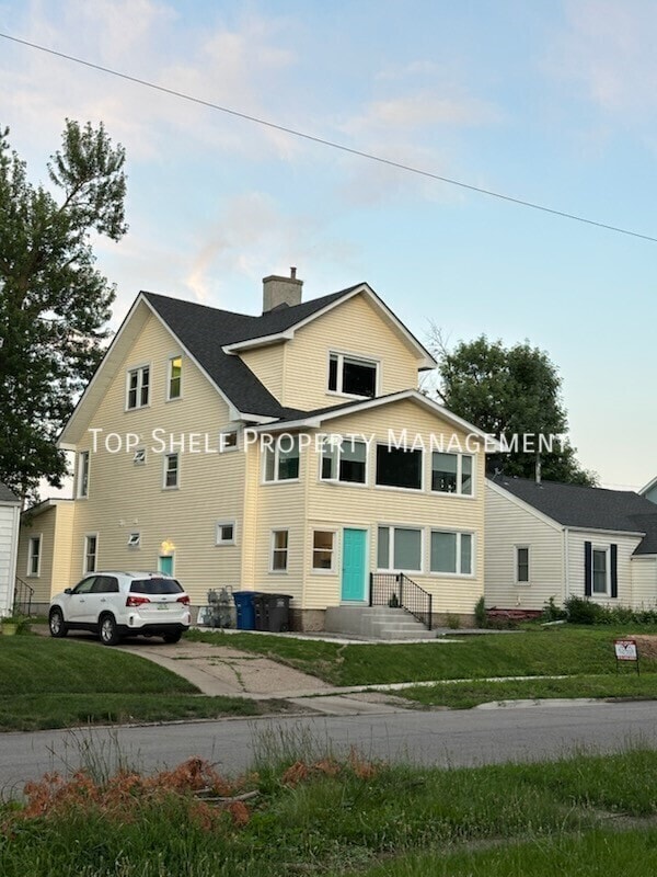 property at 3719 3rd St