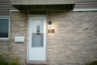 7766 159th Pl in Tinley Park, IL - Building Photo - Building Photo