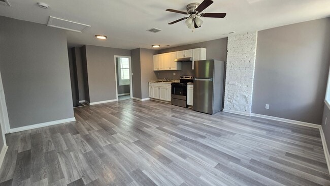 property at 405 York St