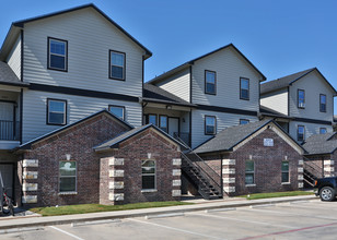 The Summit in Stephenville, TX - Foto de edificio - Building Photo