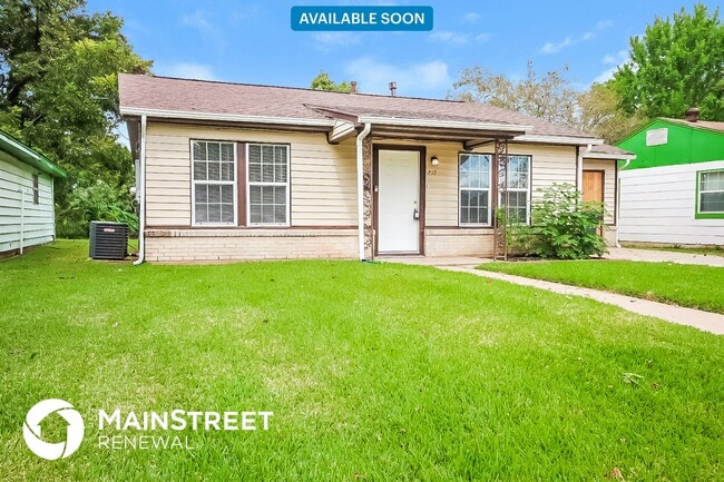 property at 719 W Park St