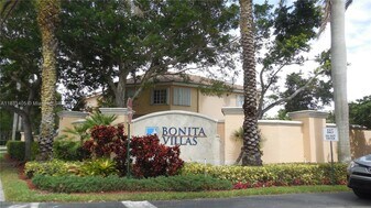 14045 SW 121st Pl in Miami, FL - Building Photo