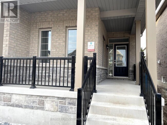 38 Jack Potts Wy in Clarington, ON - Building Photo - Building Photo
