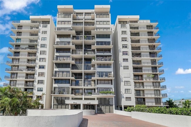 property at 801 N Venetian Dr