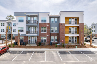 Gardens at South City in Tallahassee, FL - Building Photo - Building Photo