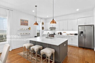 5301 Pennsylvania Ave in Nashville, TN - Building Photo - Building Photo