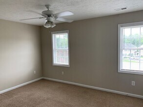 448 Three Creeks Ct in Lynchburg, VA - Building Photo - Building Photo