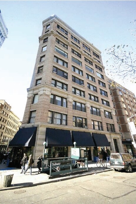 139 Chambers St in New York, NY - Building Photo - Building Photo