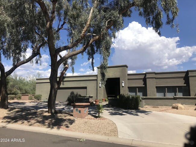 property at 6141 N 34th Pl