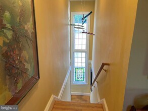 19 Sunset Dr in Alexandria, VA - Building Photo - Building Photo