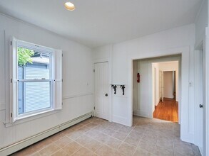 51 Montrose St in Somerville, MA - Building Photo - Building Photo