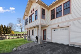 13 Greenscapes Ln in Thornton, NH - Building Photo - Building Photo