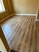 62 W Askren St in Uniontown, PA - Foto de edificio - Building Photo