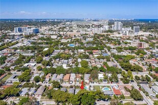 1925 Dewey St in Hollywood, FL - Building Photo