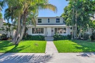 1426 Van Buren St in Hollywood, FL - Building Photo