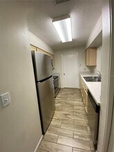 1258 Franford Dr in Brandon, FL - Foto de edificio - Building Photo