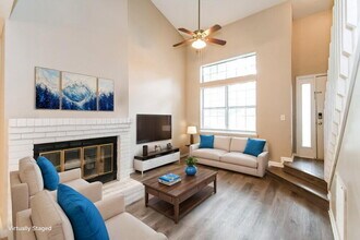 9563 Sugar Hollow Ln, Unit 907 Main Street Apt in Jacksonville, FL - Building Photo - Building Photo