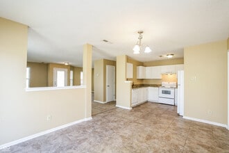 913 Harbon Dr in Franklin, IN - Building Photo - Building Photo