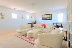 10959 Lotus Dr in Garden Grove, CA - Building Photo