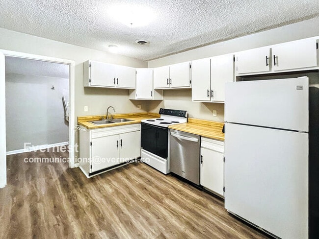 property at 3510 Mimbro Ln