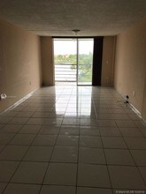 14170 SW 84th St-Unit -408-F in Miami, FL - Foto de edificio - Building Photo