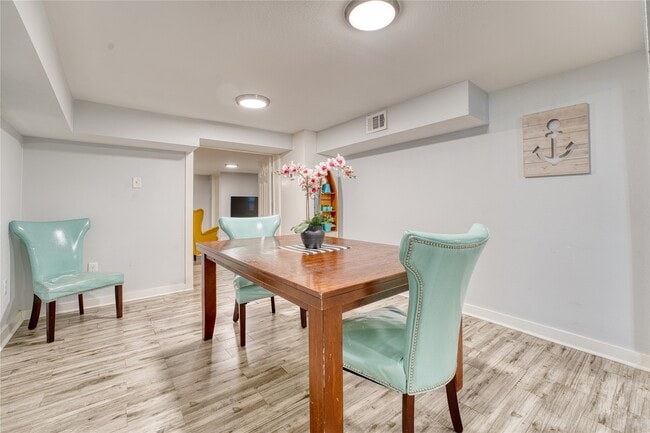 property at 1917 Ave M 1/2